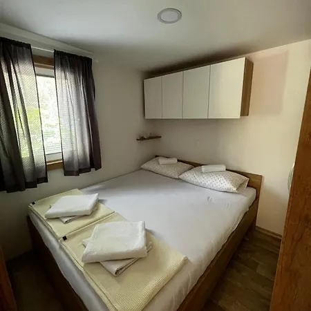 Hébergement de vacances Lily D *